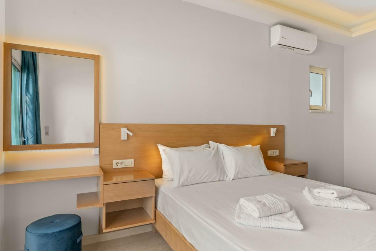 Mathios Apartments Falassarna Falasarna Buitenkant foto