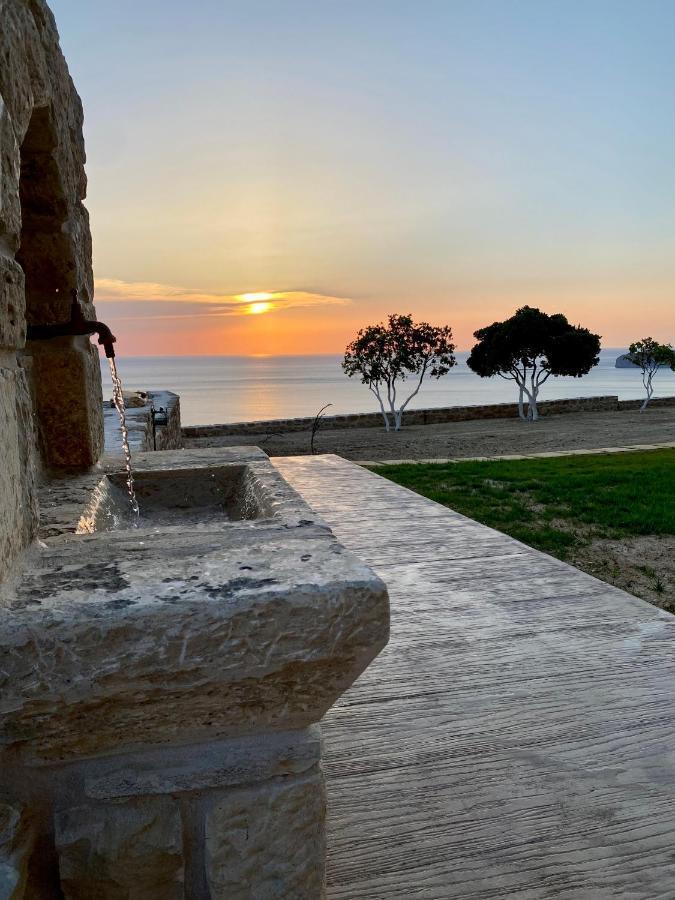 Mathios Apartments Falassarna Falasarna Buitenkant foto